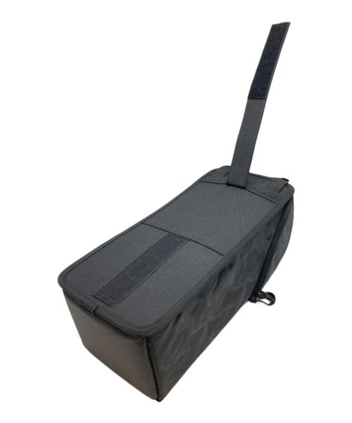 aosta（アオスタ）aosta (アオスタ) レンズバッグXL　SancturaryⅣ ブラック×ブルー 未使用品の古着・服飾アイテム