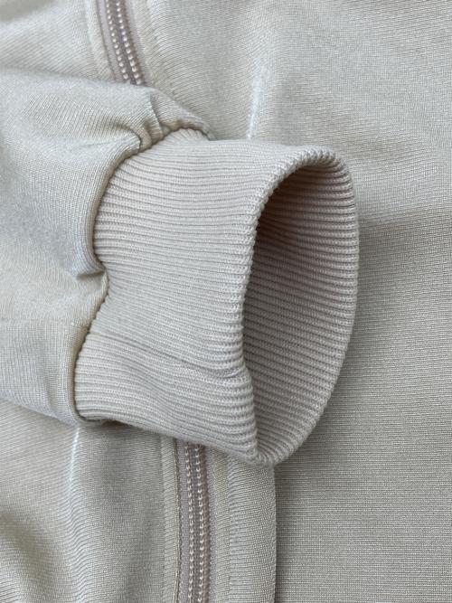 PUMA（プーマ）PUMA (プーマ) トラックジャケット　Y2K ベージュ サイズ:Lの古着・服飾アイテム
