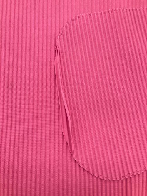 ISSEY MIYAKE（イッセイミヤケ）ISSEY MIYAKE (イッセイミヤケ) 長袖カットソー 25SS puzzle PLEATS ピンク サイズ:不明の古着・服飾アイテム