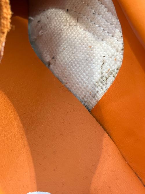 PUMA（プーマ）PUMA (プーマ) AMI Alexandre Mattiussi (アミアレクサンドルマテュッシ) Suede VTG(スウェード VTG ) オレンジ サイズ:6.5の古着・服飾アイテム