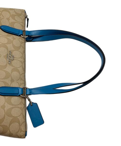 COACH（コーチ）COACH (コーチ) 	シグネチャー ベージュ×ブルーの古着・服飾アイテム