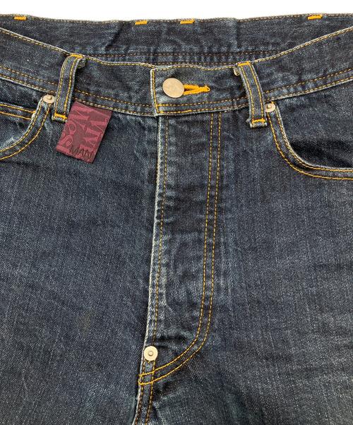 Vivienne Westwood man（ヴィヴィアン ウェストウッド マン）Vivienne Westwood man (ヴィヴィアン ウェストウッド マン) オーブ刺繍デニムパンツ インディゴ サイズ:44の古着・服飾アイテム