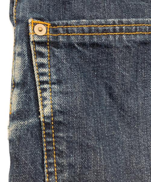 Vivienne Westwood man（ヴィヴィアン ウェストウッド マン）Vivienne Westwood man (ヴィヴィアン ウェストウッド マン) オーブ刺繍デニムパンツ インディゴ サイズ:44の古着・服飾アイテム