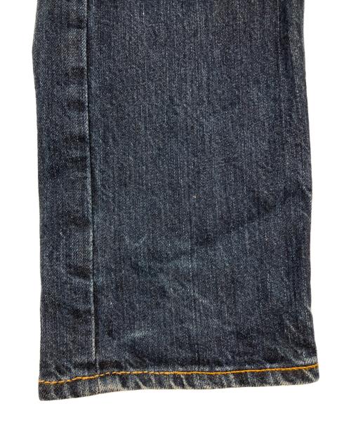 Vivienne Westwood man（ヴィヴィアン ウェストウッド マン）Vivienne Westwood man (ヴィヴィアン ウェストウッド マン) オーブ刺繍デニムパンツ インディゴ サイズ:44の古着・服飾アイテム