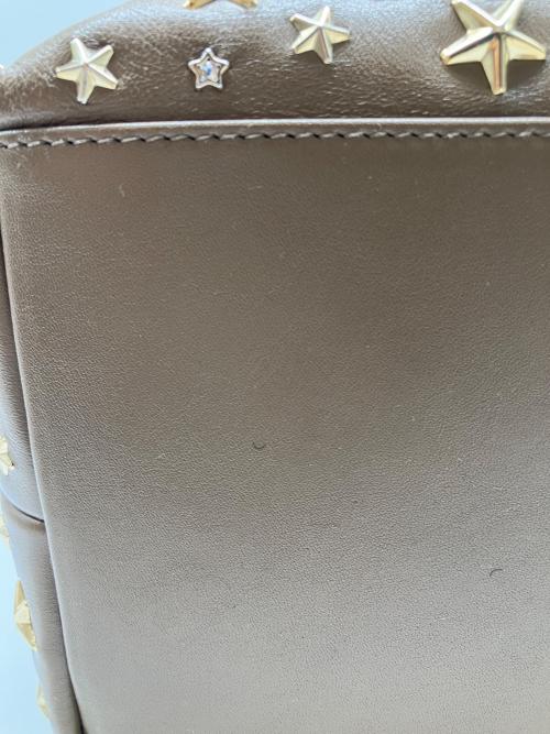 JIMMY CHOO（ジミーチュウ）JIMMY CHOO (ジミーチュウ) スターストーンスタッズトートバッグ ブラウンの古着・服飾アイテム