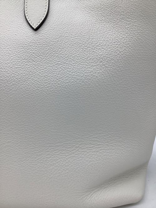 JIMMY CHOO（ジミーチュウ）JIMMY CHOO (ジミーチュウ) 	CHERI ホワイトの古着・服飾アイテム