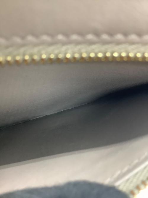 CELINE（セリーヌ）CELINE (セリーヌ) 	ミディアムストラップウォレット グレーの古着・服飾アイテム