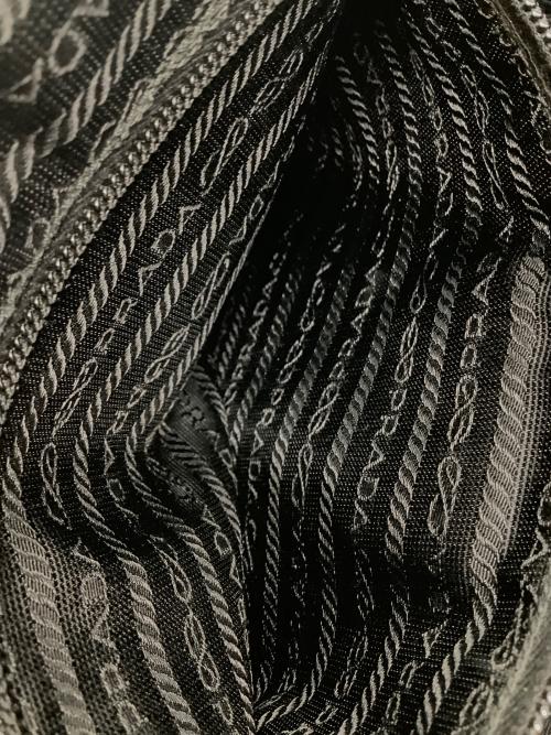 PRADA（プラダ）PRADA (プラダ) ハンドバッグ ブラックの古着・服飾アイテム