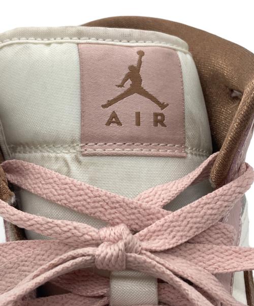 NIKE（ナイキ）ハイカットスニーカー　NIKE Women's Air Jordan 1 Mid 