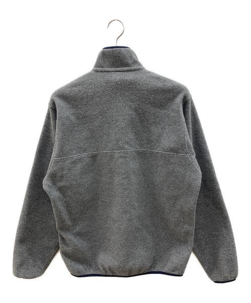 Patagonia（パタゴニア）Patagonia (パタゴニア) スナップT　アウトドア グレー×ネイビー サイズ:Sの古着・服飾アイテム