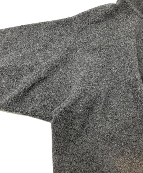 Patagonia（パタゴニア）Patagonia (パタゴニア) スナップT　アウトドア グレー×ネイビー サイズ:Sの古着・服飾アイテム