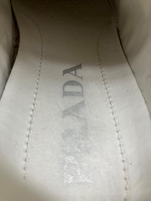 PRADA（プラダ）PRADA (プラダ) スニーカー ホワイト×ピンク サイズ:35の古着・服飾アイテム