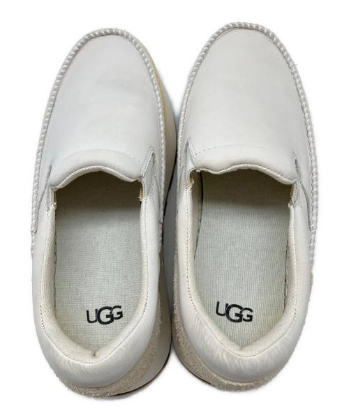 UGG（アグ）UGG (アグ) レザースリッポン アイボリー サイズ:25の古着・服飾アイテム