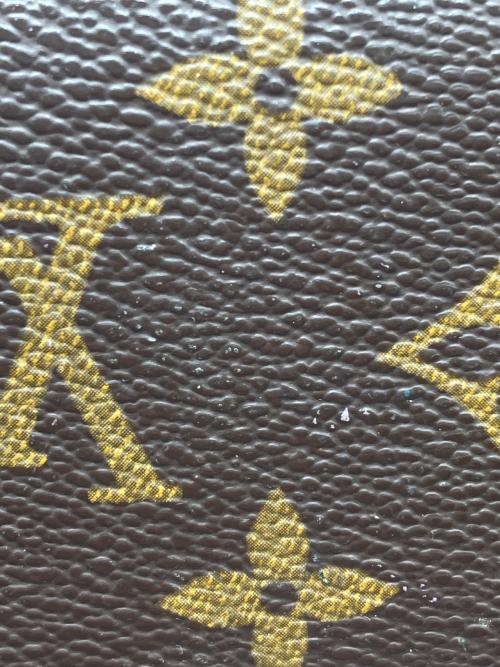 LOUIS VUITTON（ルイ ヴィトン）LOUIS VUITTON (ルイ ヴィトン) モノグラム　ポルトモネ・ビエ・トレゾールの古着・服飾アイテム