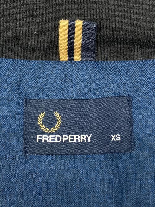 FRED PERRY（フレッドペリー）FRED PERRY (フレッドペリー) ダウンジャケット ネイビー サイズ:XSの古着・服飾アイテム