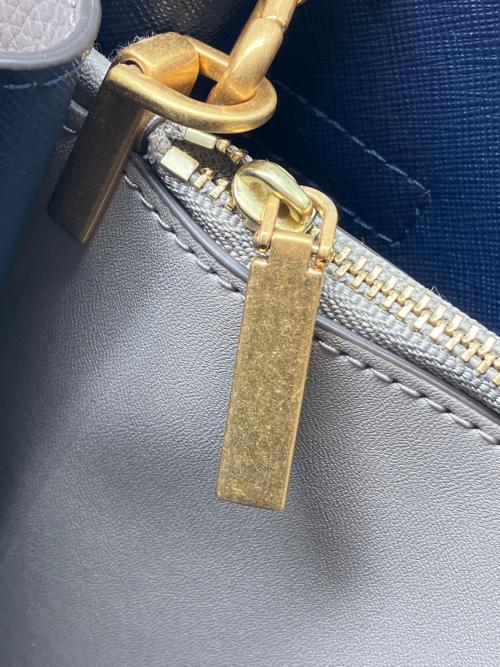 TORY BURCH（トリーバーチ）TORY BURCH (トリーバーチ) 2WAYバッグ グレーの古着・服飾アイテム