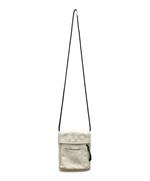 BALENCIAGA（バレンシアガ）BALENCIAGA (バレンシアガ) ショルダーポーチ　BALENCIAGA　EXPLORER POUCH STRAP NYLON（バレンシアガ　エクスプローラー ポーチ ストラップ  ニューロン） ホワイト×ブラックの古着・服飾アイテム