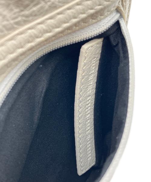 BALENCIAGA（バレンシアガ）BALENCIAGA (バレンシアガ) ショルダーポーチ　BALENCIAGA　EXPLORER POUCH STRAP NYLON（バレンシアガ　エクスプローラー ポーチ ストラップ  ニューロン） ホワイト×ブラックの古着・服飾アイテム