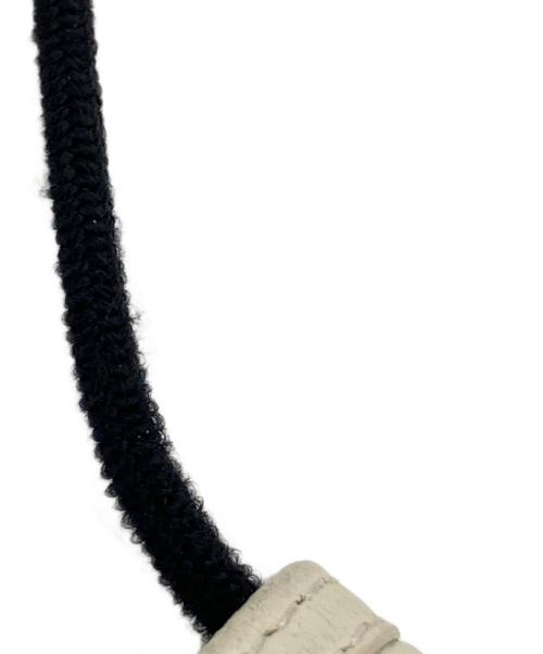 BALENCIAGA（バレンシアガ）BALENCIAGA (バレンシアガ) ショルダーポーチ　BALENCIAGA　EXPLORER POUCH STRAP NYLON（バレンシアガ　エクスプローラー ポーチ ストラップ  ニューロン） ホワイト×ブラックの古着・服飾アイテム