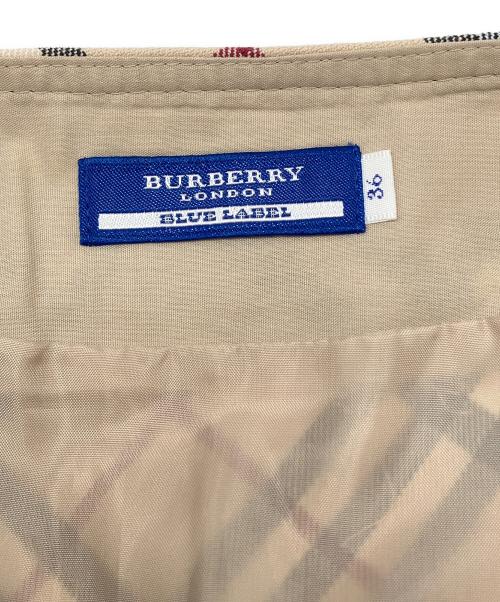 BURBERRY BLUE LABEL（バーバリー ブルー レーベル）BURBERRY BLUE LABEL (バーバリー ブルー レーベル) ノバチェックミニスカート　Y2K ベージュ×ブラック サイズ:36の古着・服飾アイテム