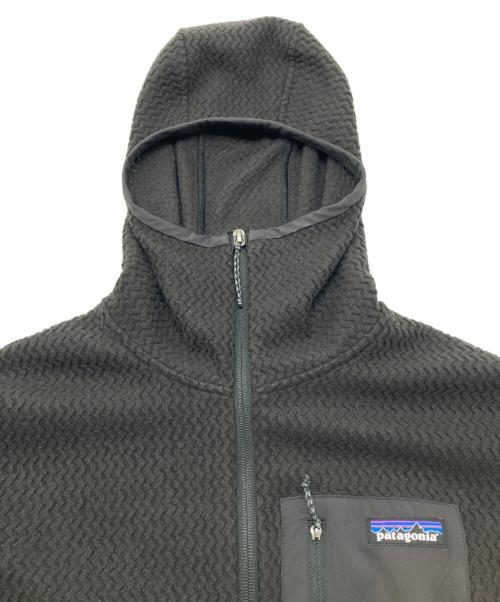 Patagonia（パタゴニア）Patagonia (パタゴニア) ジップパーカー　メンズ・R1エア・フルジップ・フーディ　SP22 ブラック サイズ:Ｓの古着・服飾アイテム