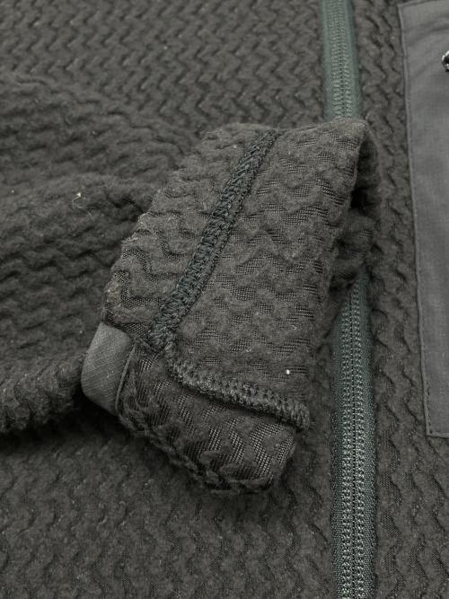 Patagonia（パタゴニア）Patagonia (パタゴニア) ジップパーカー　メンズ・R1エア・フルジップ・フーディ　SP22 ブラック サイズ:Ｓの古着・服飾アイテム