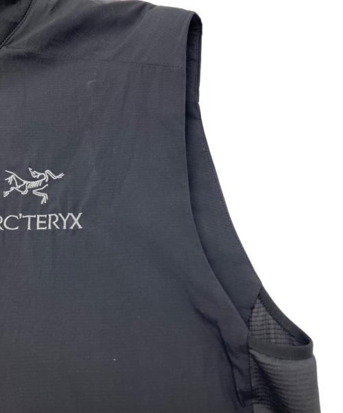 ARC'TERYX（アークテリクス）ARC'TERYX (アークテリクス) ATOM SL VEST ブラック サイズ:Ｍの古着・服飾アイテム