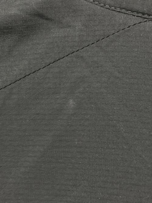 ARC'TERYX（アークテリクス）ARC'TERYX (アークテリクス) ATOM SL VEST ブラック サイズ:Ｍの古着・服飾アイテム