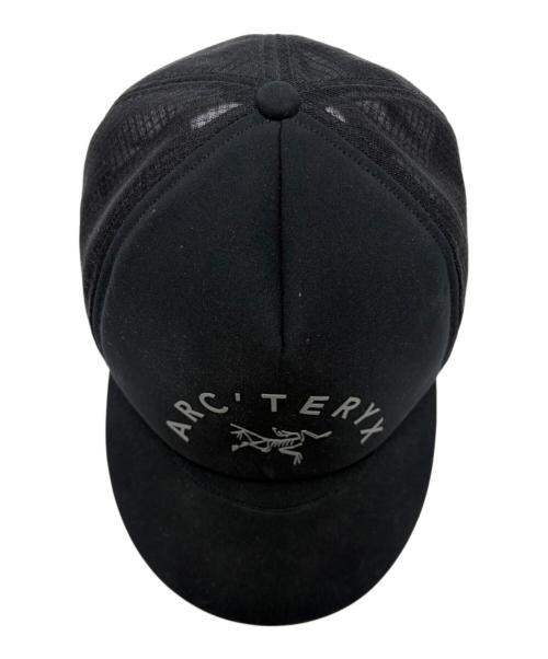 ARC'TERYX（アークテリクス）ARC'TERYX (アークテリクス) ARC'TERYX TRUCKER CURVED ブラック サイズ:Freeの古着・服飾アイテム