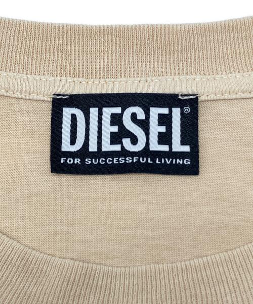 DIESEL（ディーゼル）DIESEL (ディーゼル) Tシャツ ベージュ サイズ:Ｍの古着・服飾アイテム