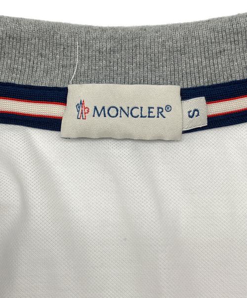 MONCLER（モンクレール）MONCLER (モンクレール) ポロシャツ　MAGLIA POLO MANICA CORTA ホワイト サイズ:Sの古着・服飾アイテム