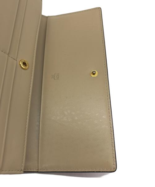 MCM（エムシーエム）MCM (エムシーエム) 長財布 ベージュ×ピンクの古着・服飾アイテム