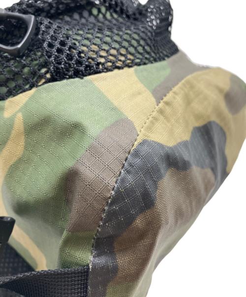THE NORTH FACE（ザ ノース フェイス）THE NORTH FACE SUPREME (シュプリーム) ウエストバッグ　THE NORTH FACE（ザ ノース フェイス）　Supreme（シュプリーム）　17SS　Waterproof Waist Bag　 カーキの古着・服飾アイテム