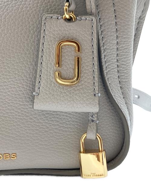 THE MARC JACOBS（ザマークジェイコブス）THE MARC JACOBS (ザマークジェイコブス) 2WAYバッグ THE MARC JACOBS(ザマークジェイコブス) ザ ミニ ディレクター ラベンダー×ゴールドの古着・服飾アイテム