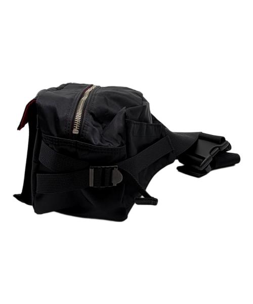 PORTER（ポーター）PORTER (ポーター) エルファインス 	ILS　　コラボボディバッグ ブラック×レッドの古着・服飾アイテム