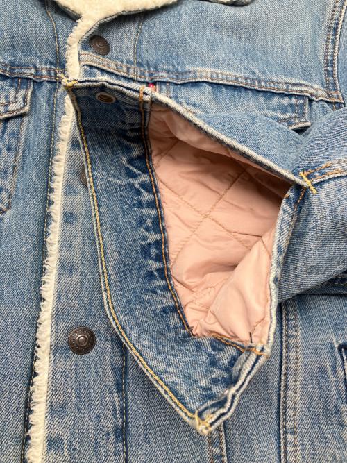 LEVI'S（リーバイス）LEVI'S (リーバイス) 裏ボアデニムジャケット　TYPEⅢシェルパトラッカージャケット インディゴ サイズ:Ｓの古着・服飾アイテム