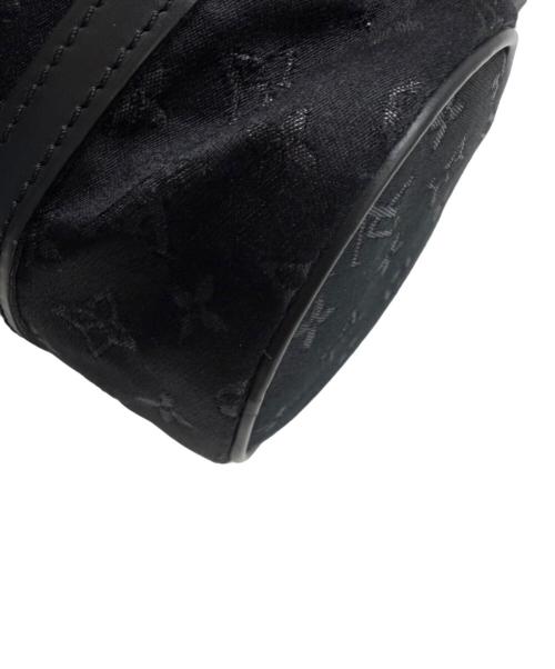 LOUIS VUITTON（ルイ ヴィトン）LOUIS VUITTON (ルイ ヴィトン) モノグラム・サテン 	リトルパピヨン ブラックの古着・服飾アイテム