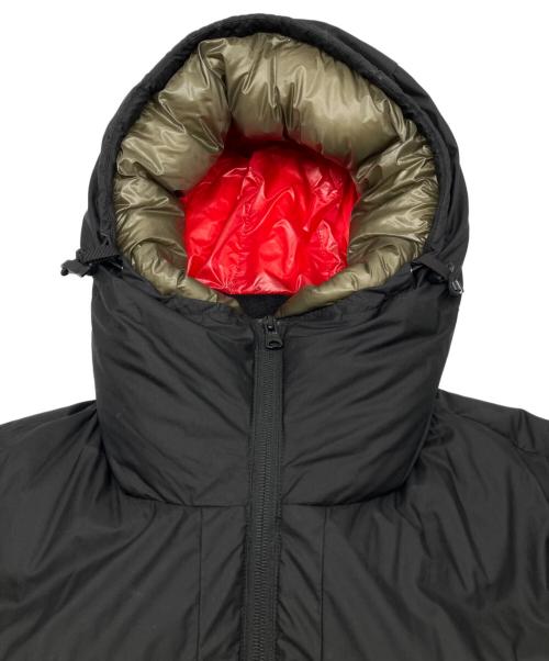 NANGA（ナンガ）NANGA (ナンガ) MOUNTAIN BELAY COAT 23AW ブラック×レッド サイズ:Lの古着・服飾アイテム