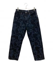 LEVI'S（リーバイス）の古着「デニムパンツ　MARKER LOOSE ジーンズ　ブルータブ　BIG E」｜ブラック×ブルー
