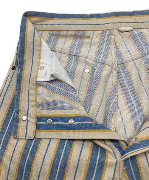 KENZO JEANS（ケンゾージーンズ）KENZO JEANS (ケンゾージーンズ) デニムパンツ　ストライプ アイボリー×ブルー サイズ:US.32の古着・服飾アイテム