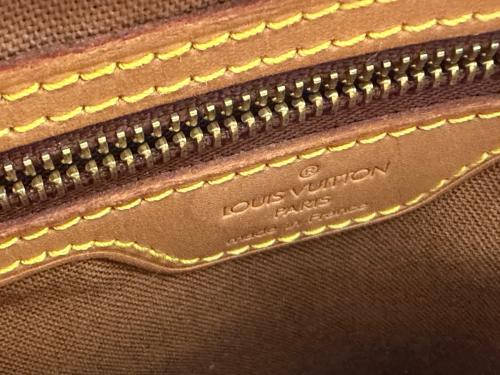 LOUIS VUITTON（ルイ ヴィトン）LOUIS VUITTON (ルイ ヴィトン) モノグラム　	カバピアノ ブラウンの古着・服飾アイテム
