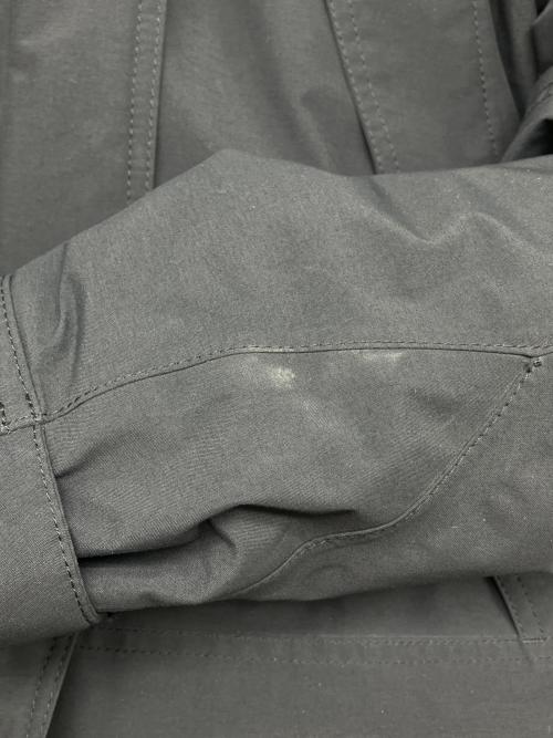 THE NORTH FACE（ザ ノース フェイス）THE NORTH FACE (ザ ノース フェイス) ダウンジャケット ネイビー サイズ:Lの古着・服飾アイテム