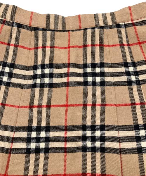 Burberry's（バーバリーズ）Burberry's (バーバリーズ) 90sノバチェックスカート 古着 Y2K ベージュ サイズ:9ARの古着・服飾アイテム