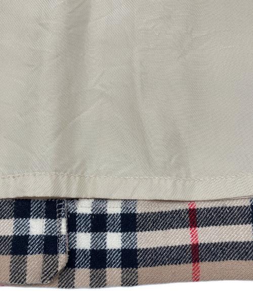 Burberry's（バーバリーズ）Burberry's (バーバリーズ) 90sノバチェックスカート 古着 Y2K ベージュ サイズ:9ARの古着・服飾アイテム