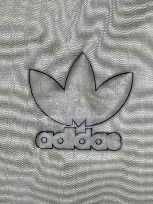 adidas（アディダス）adidas (アディダス) 80sナイロンパーカー　テサント　古着 ホワイト サイズ:98-6の古着・服飾アイテム