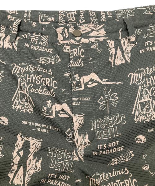 Hysteric Glamour（ヒステリックグラマー）Hysteric Glamour (ヒステリックグラマー) DEVILS COCKTAIL総柄ショートパンツ グリーン×ホワイト サイズ:Lの古着・服飾アイテム