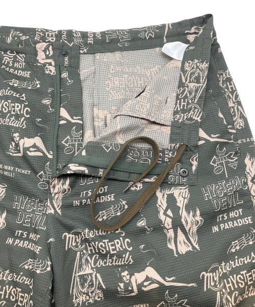 Hysteric Glamour（ヒステリックグラマー）Hysteric Glamour (ヒステリックグラマー) DEVILS COCKTAIL総柄ショートパンツ グリーン×ホワイト サイズ:Lの古着・服飾アイテム