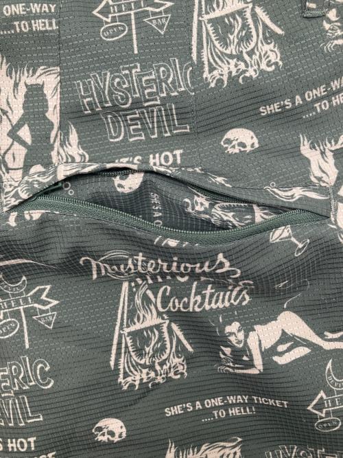 Hysteric Glamour（ヒステリックグラマー）Hysteric Glamour (ヒステリックグラマー) DEVILS COCKTAIL総柄ショートパンツ グリーン×ホワイト サイズ:Lの古着・服飾アイテム