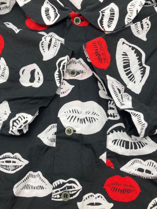 BLACK COMME des GARCONS（ブラックコムデギャルソン）BLACK COMME des GARCONS (ブラックコムデギャルソン) オープンカラーシャツ ブラック×ホワイト×レッド サイズ:XSの古着・服飾アイテム