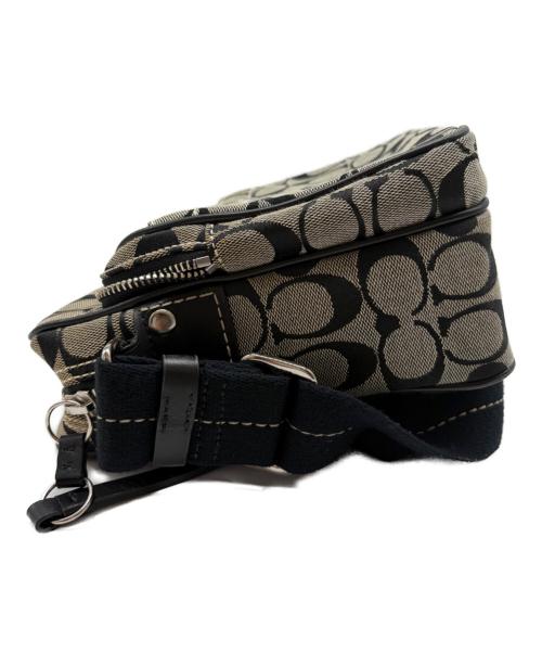 COACH（コーチ）COACH (コーチ) シグネチャー　ショルダーバッグ グレー×ブラックの古着・服飾アイテム